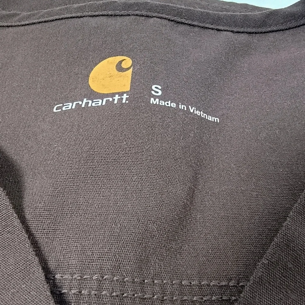 Carhartt scrub top